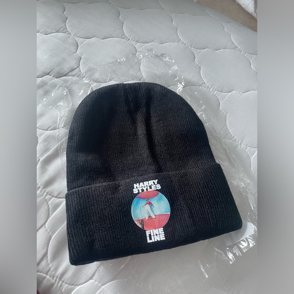 NWT Harry Styles Fine Line Beanie